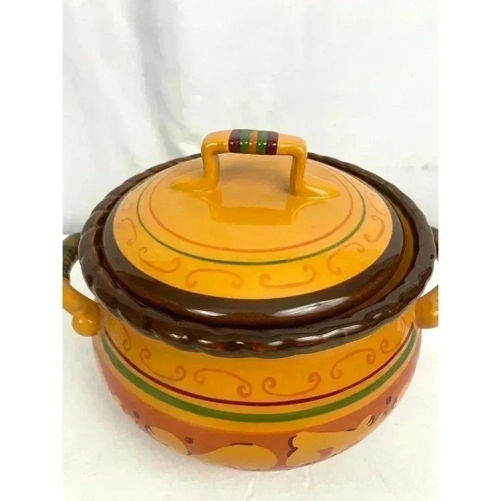 Stoneware Tuscan 3 Quart Bean Pot Casserole with Lid Microwave Oven Safe‎